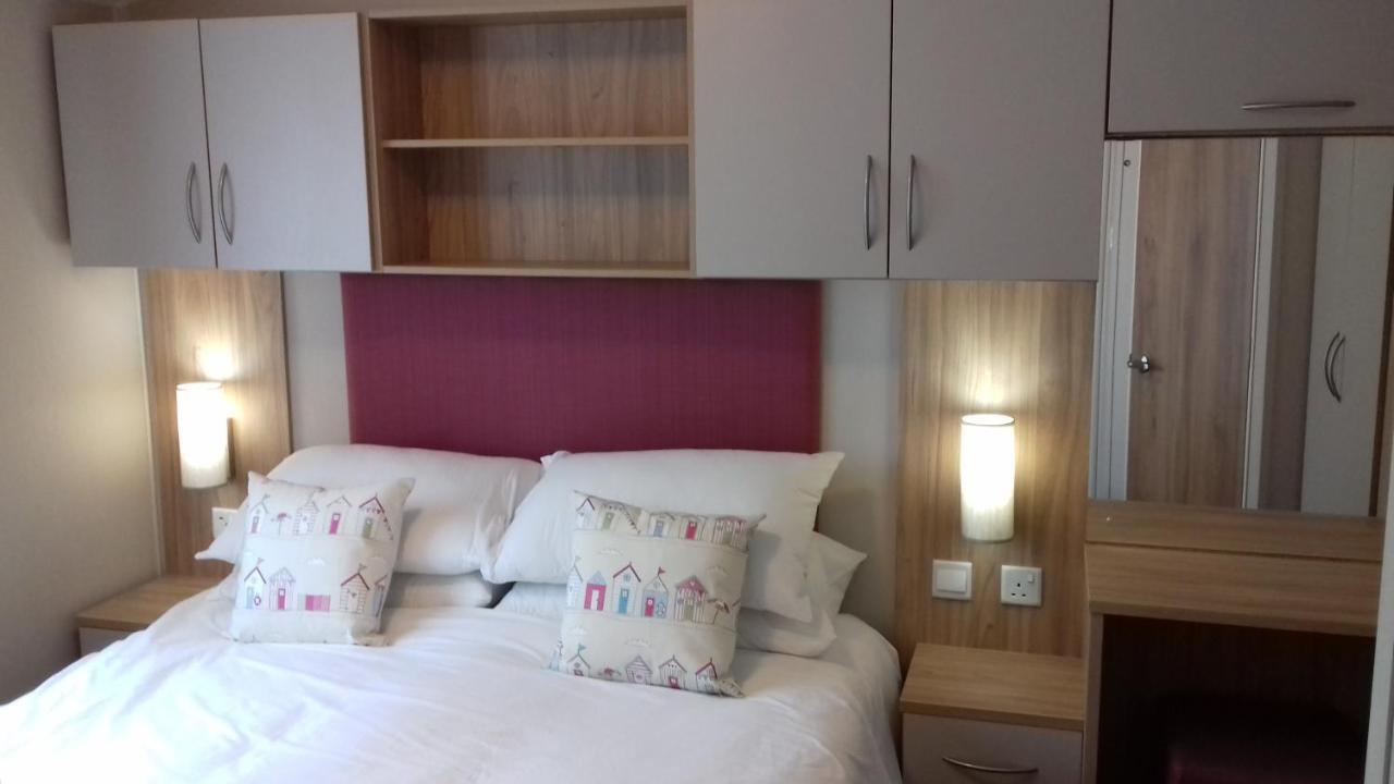 Porth Retreat At Newquay Bay Resort Εξωτερικό φωτογραφία